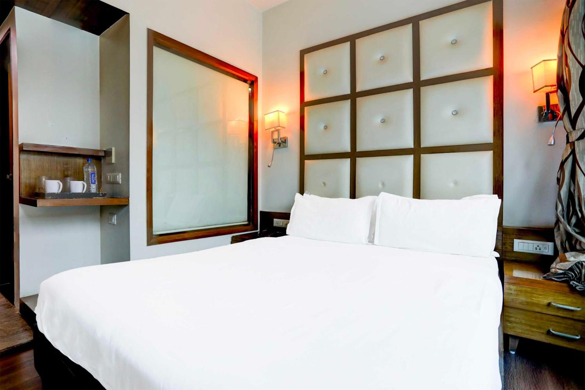 Hotel Townhouse Oak Junction 4*