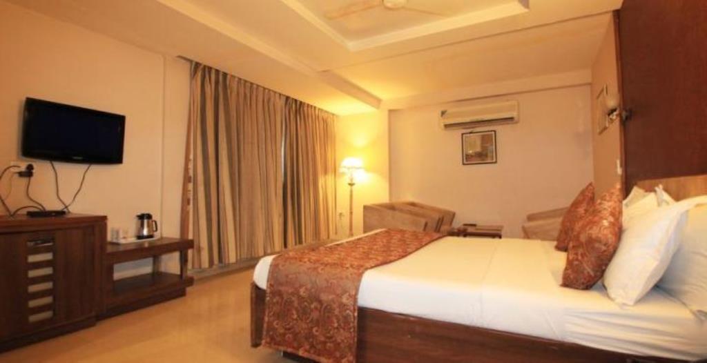 Eden Hotel