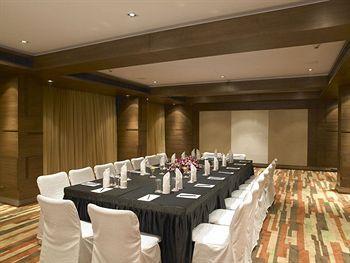 Four Points By Sheraton Hotel 4*