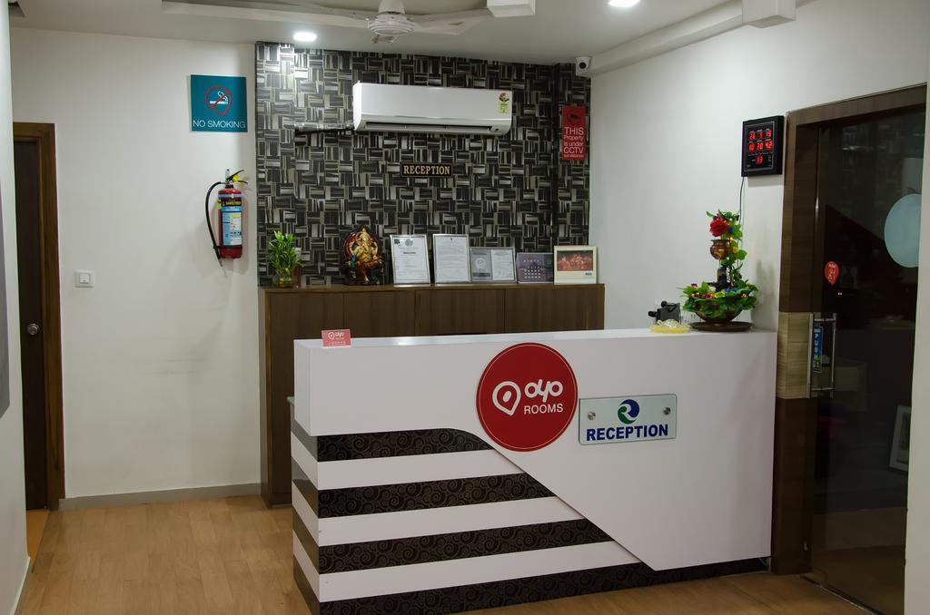 Oyo Prahlad Nagar Garden 3*