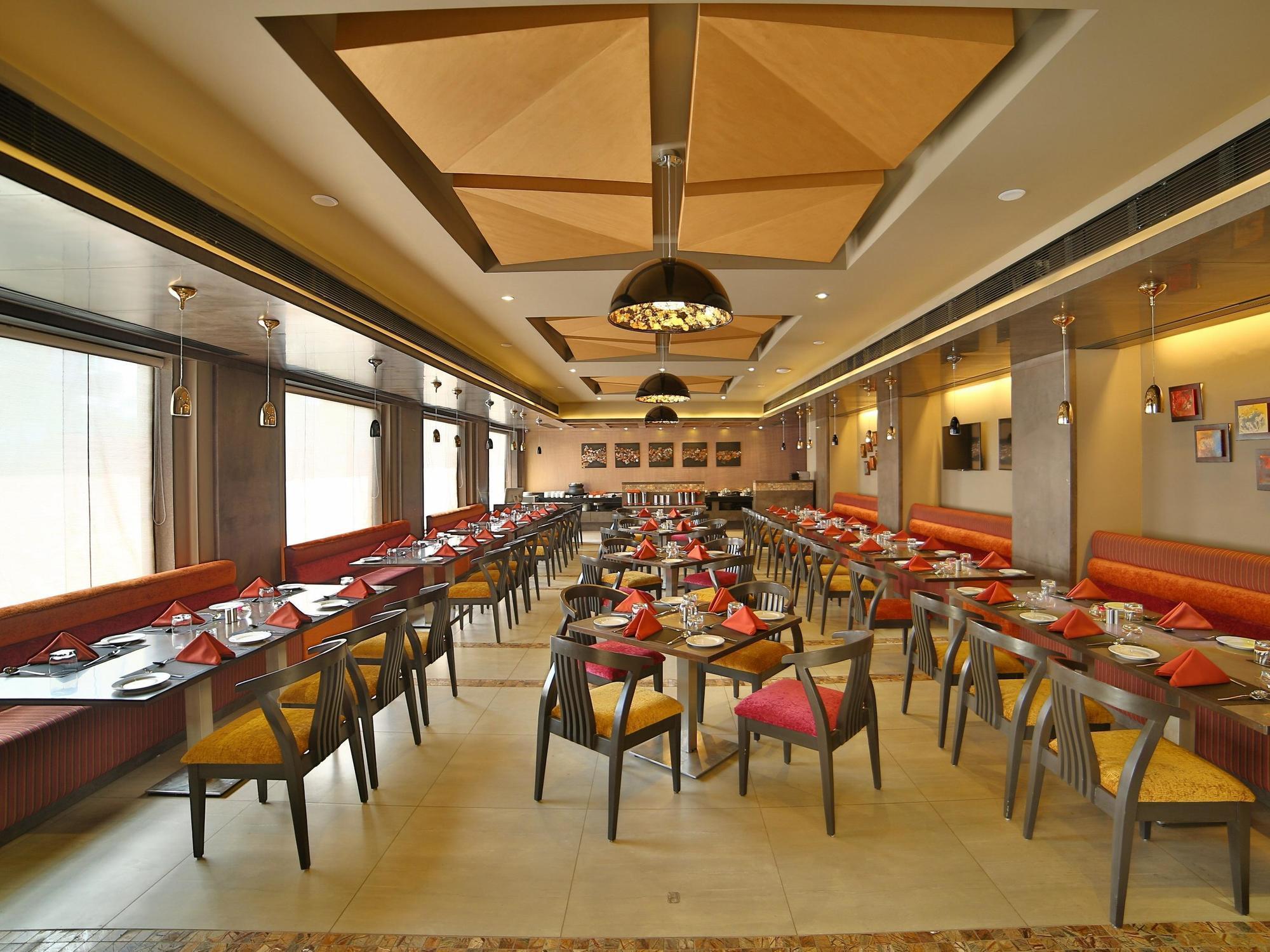 Hotel Tgb Express Maninagar 3*