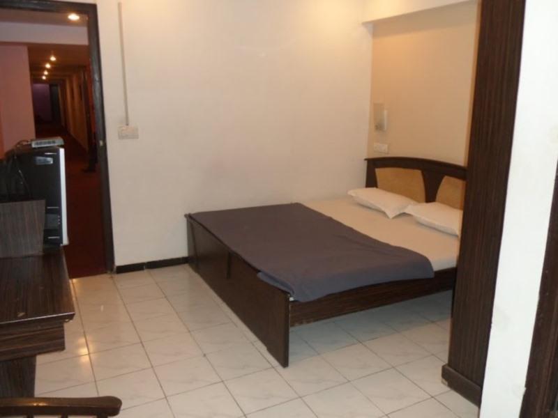 Maan Residency Satellite Road Hotel Ahmedabad