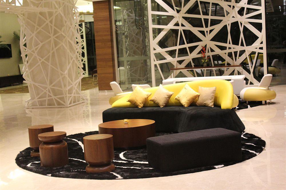 Hotel Eastin Ahmedabad