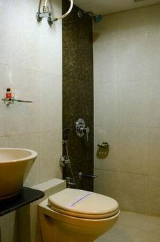 Oyo Gidc Vatva 3*