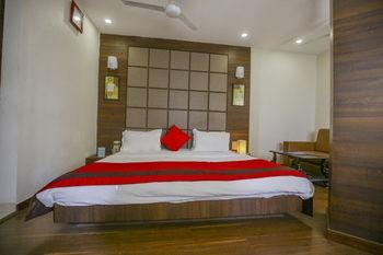 Hotel Oyo Gidc Vatva 3*