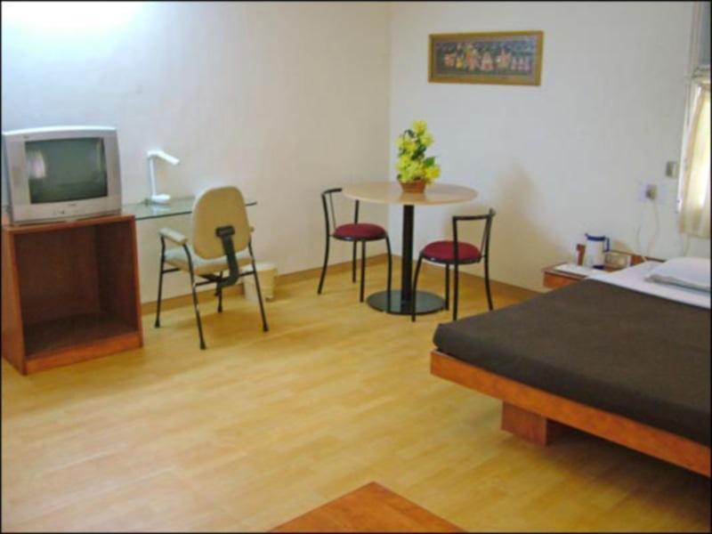 Hotel Sahaj Palace