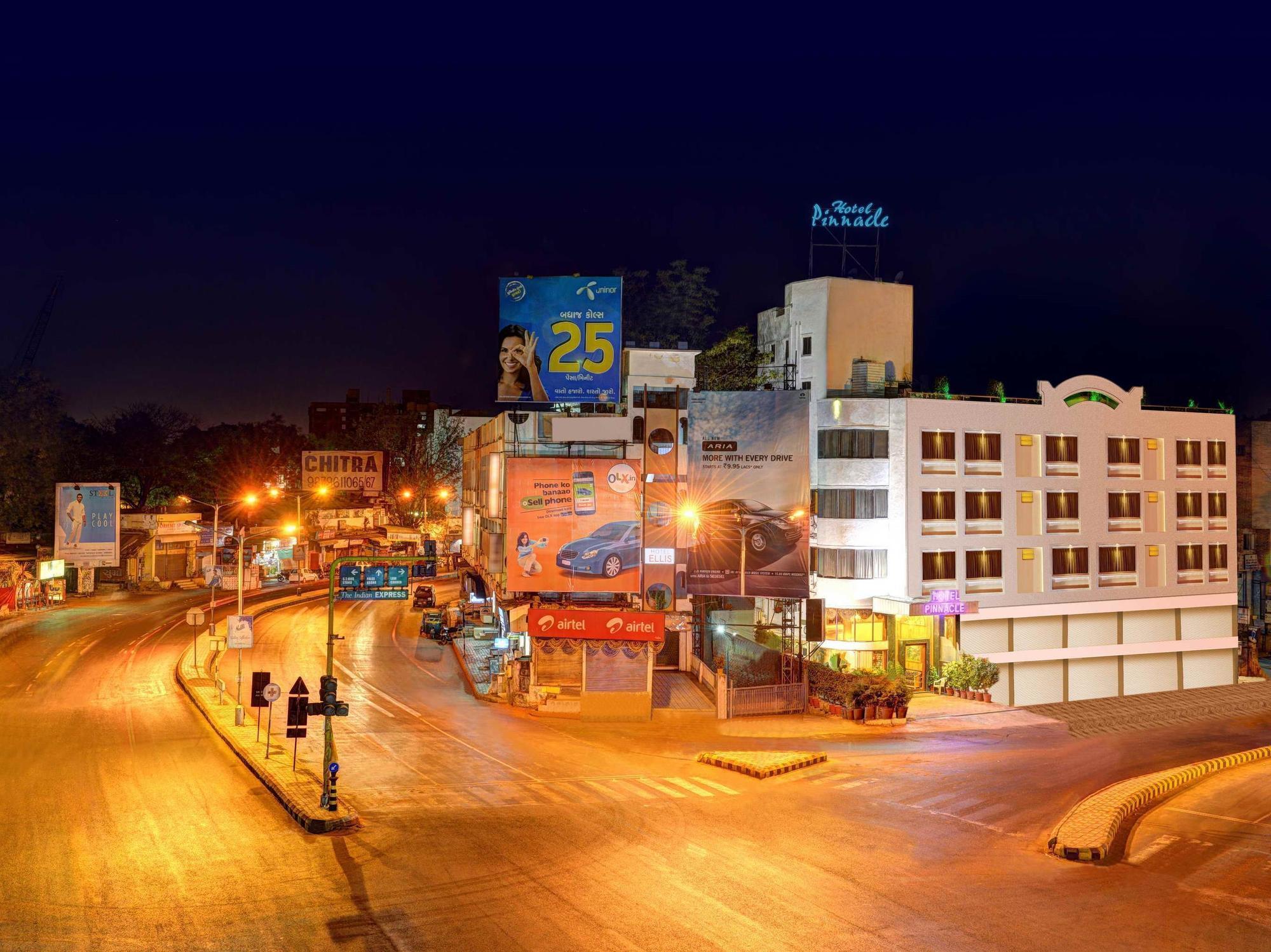 Pinnacle Hotel Ahmedabad