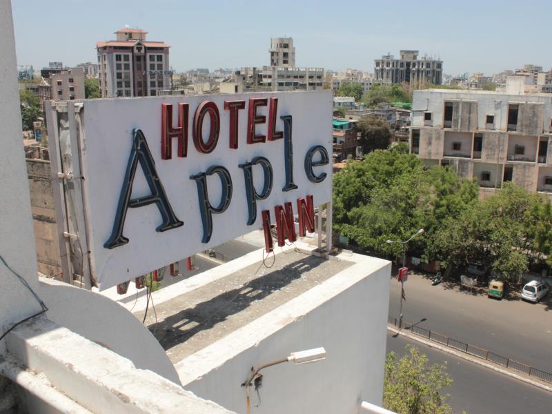 Apple Hotel 2*