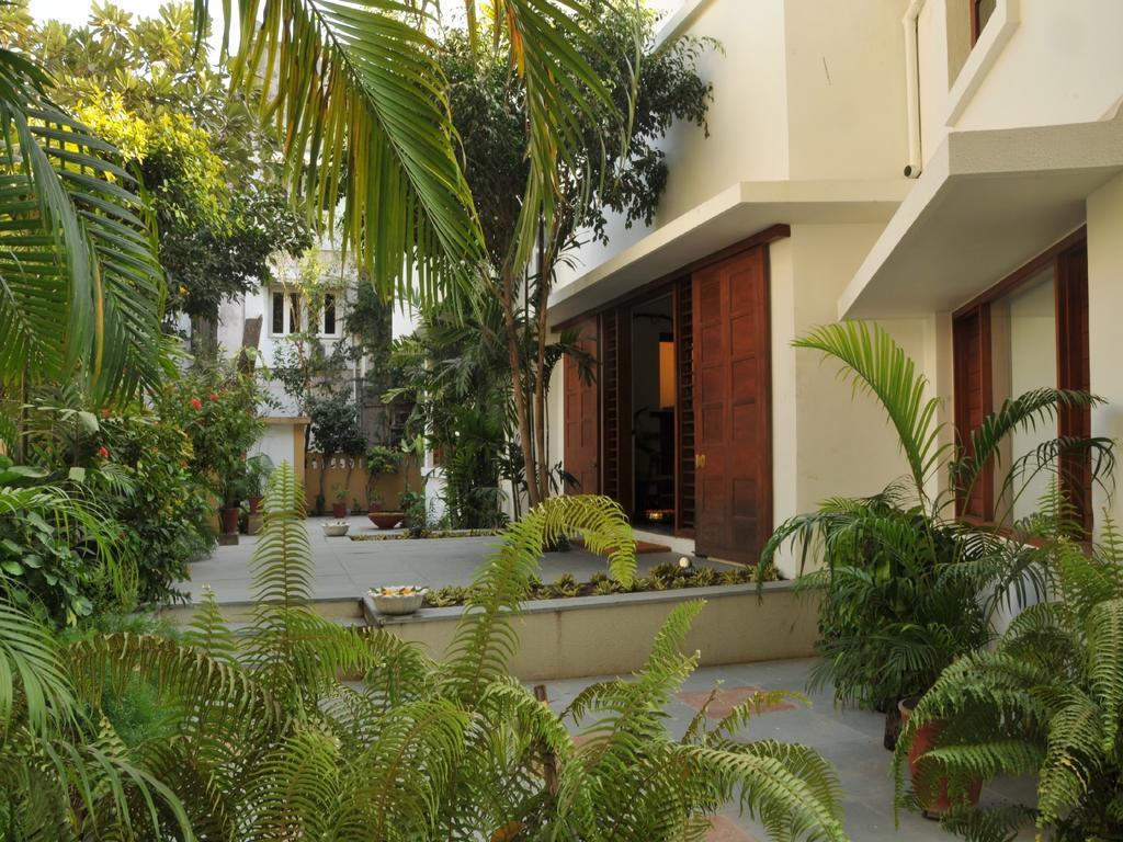 The Boutique Guest House- Utelia House No.9 Homestay Ahmedabad