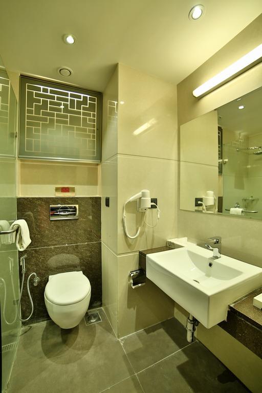 Tgb Express Maninagar Hotel