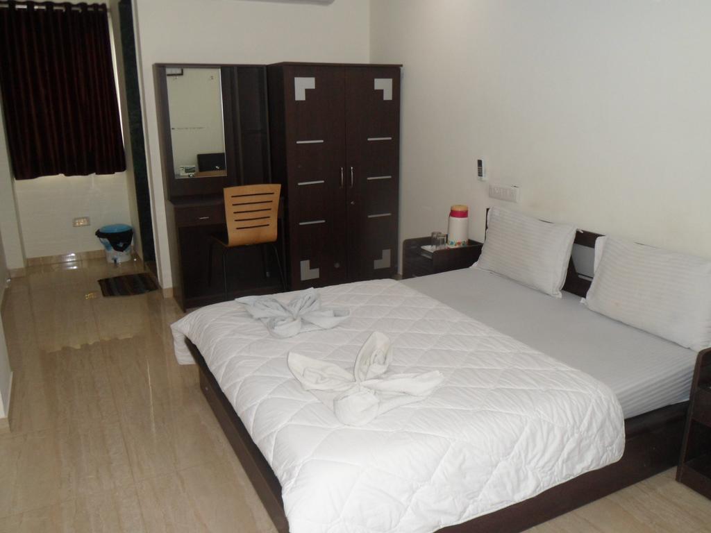 Hotel Rajdeep Ahmedabad
