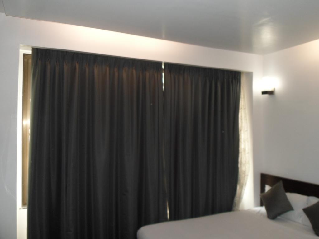 Maple Hotel