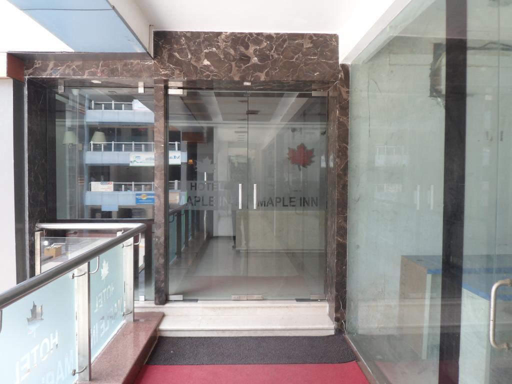 Maple Hotel 2*