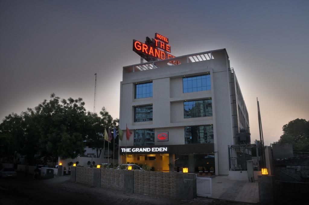 Hotel The Grand Eden