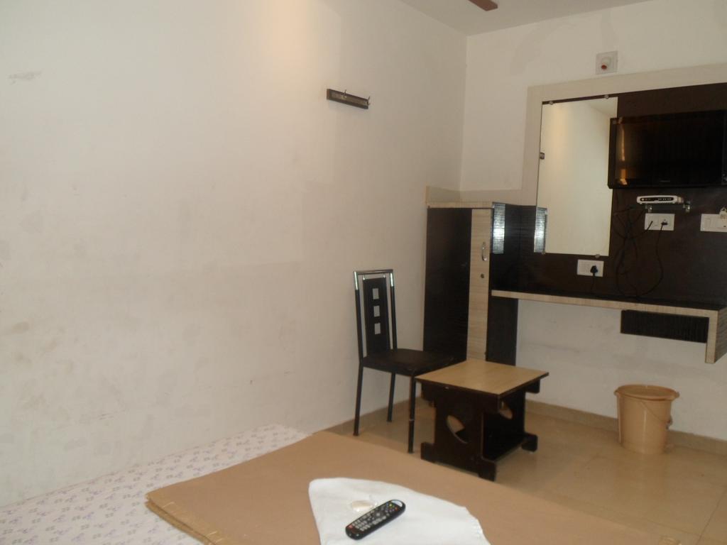 Hotel O New Balaji Ahmedabad