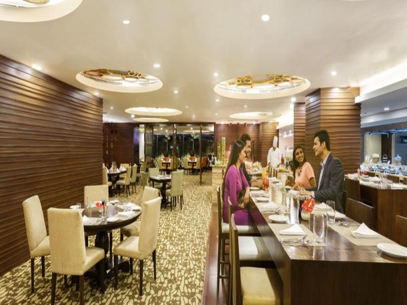 Crowne Plaza Centre By Ihg Hotel Ahmedabad