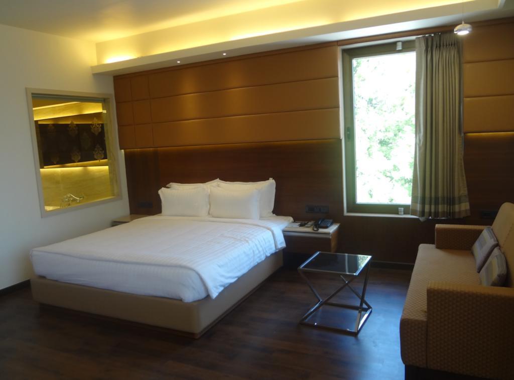 Hotel Tgb Express Maninagar Ahmedabad