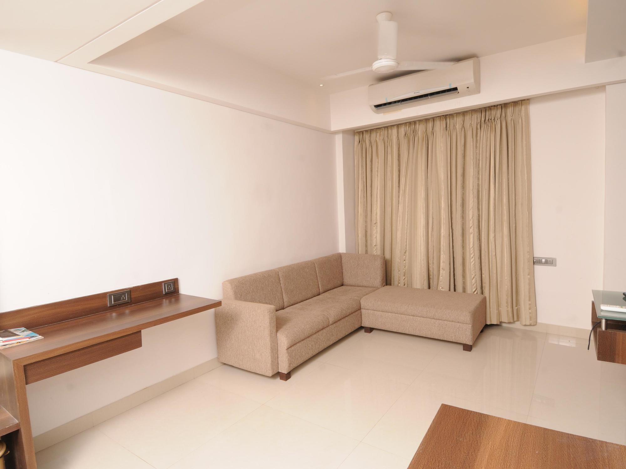 Hotel Neelkanth Paldi