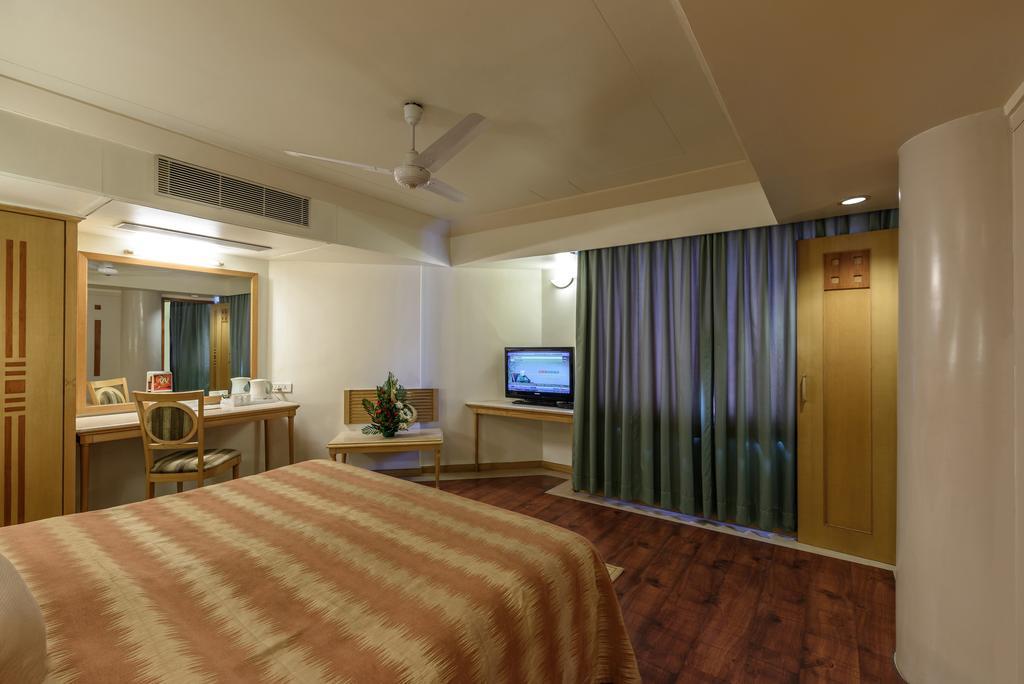 Comfort President Near Junction Station Ahmedabad