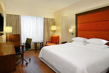 Hotel Four Points By Sheraton Ahmedabad