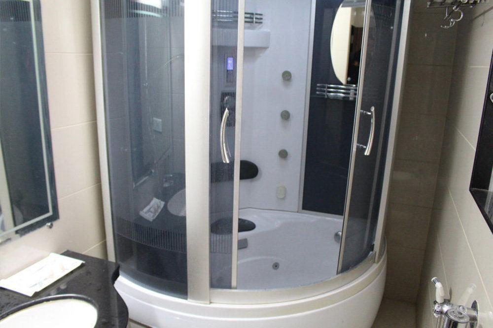 Hotel Grand Ambience 3*