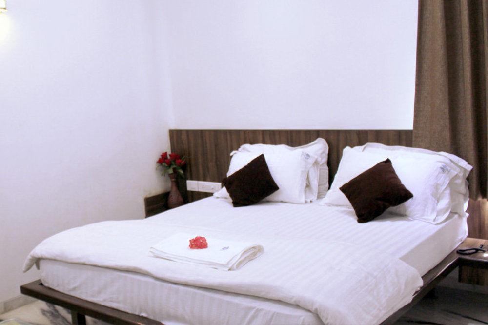 Hotel Grand Ambience 3*