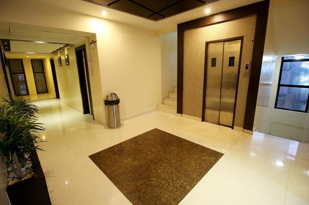Hotel Oyo Maninagar Station 3*