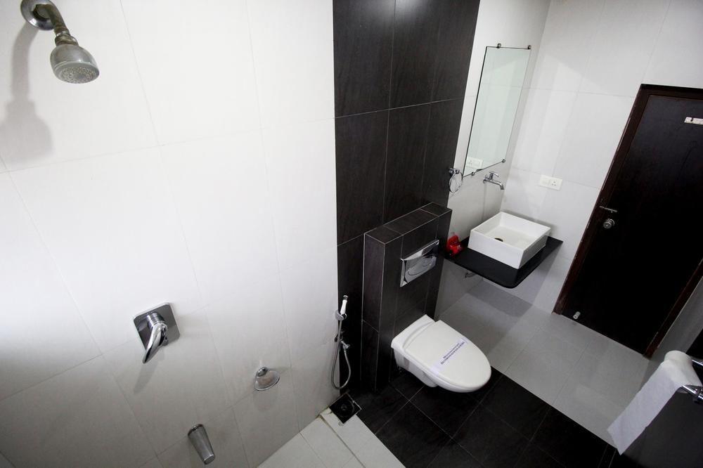 Hotel Oyo Maninagar Station