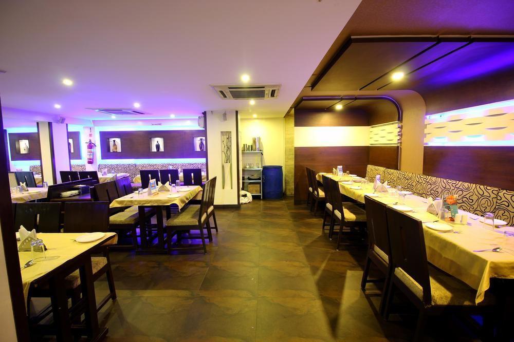 Hotel Oyo Maninagar Station Ahmedabad