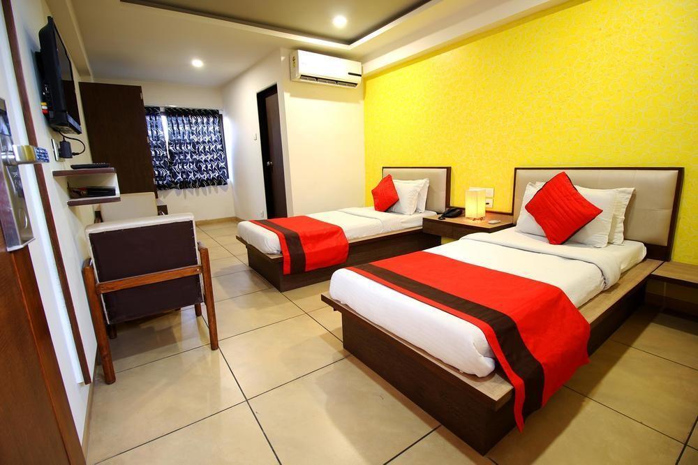 Hotel Capital O 978 Marshall The 2*
