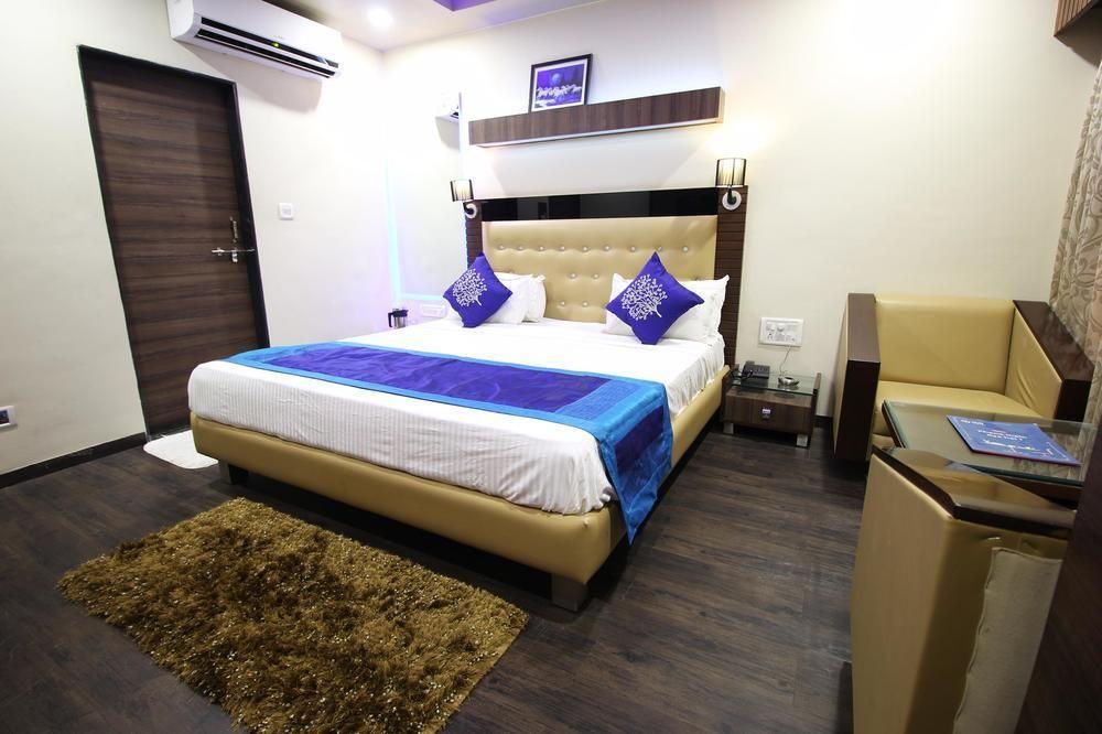 Hotel Oyo Kankaria Maninagar