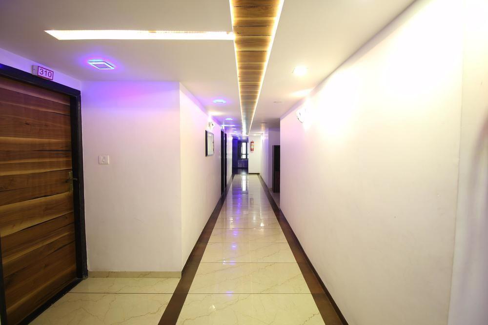 Oyo Kankaria Maninagar