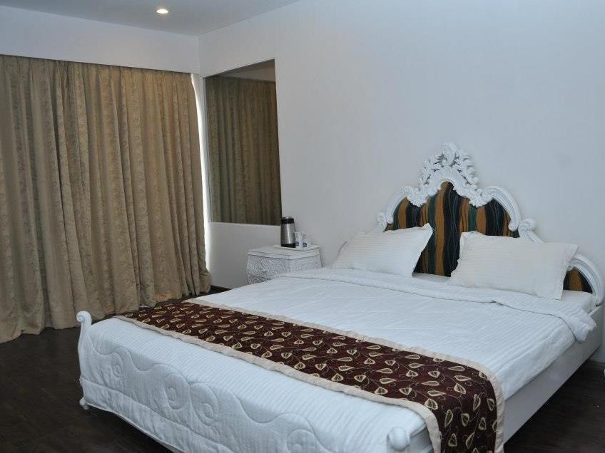 Rock Regency Hotel Ahmedabad