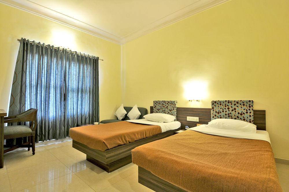 The Westend 3*