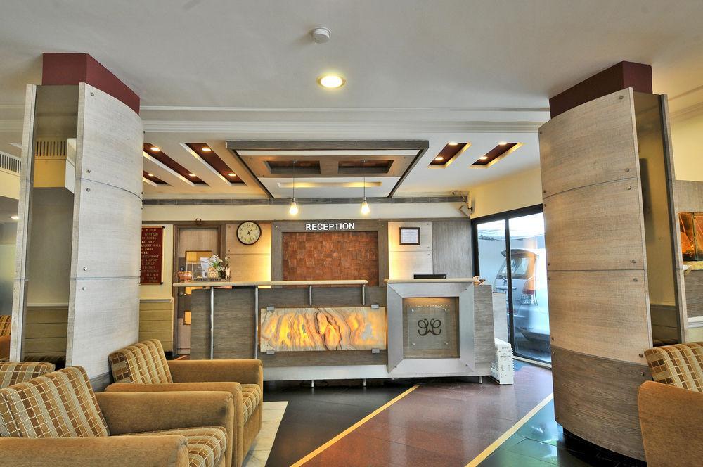 The Westend 3*
