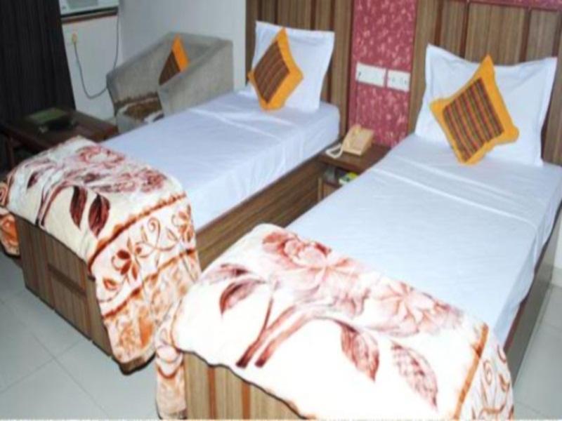Eden Hotel 3*