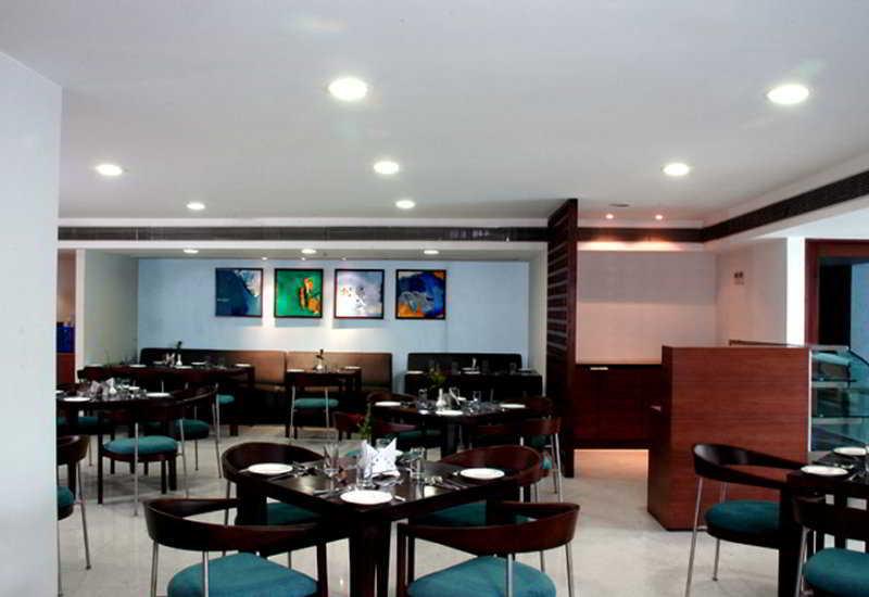 Hotel The Fern Residency, Subhash Bridge,