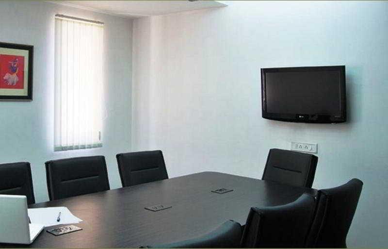Collection O 47553 Oriental Residency Hotel 3*