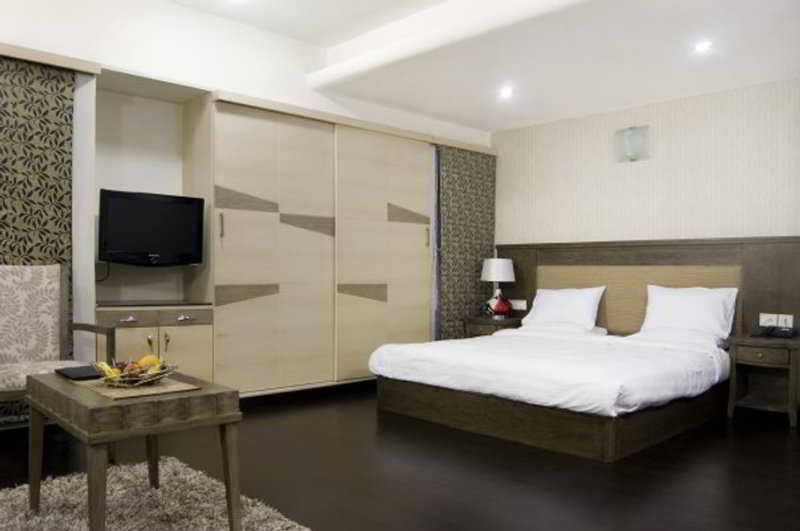 Hotel Collection O 47553 Oriental Residency Ahmedabad