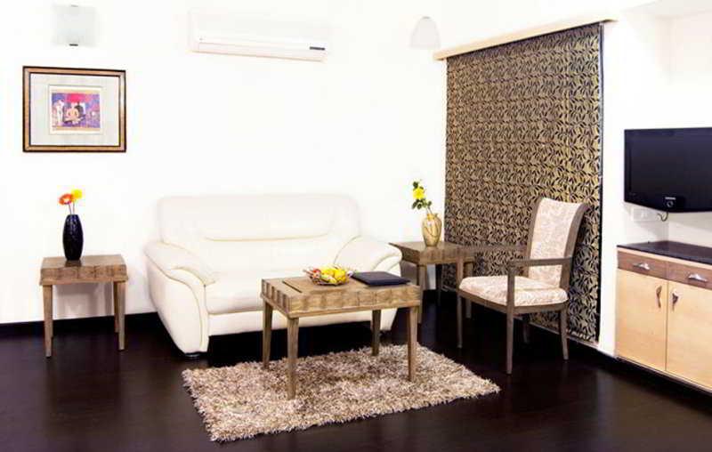 Collection O 47553 Oriental Residency Hotel Ahmedabad