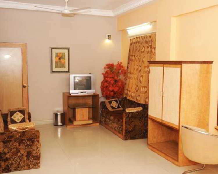 Neelkanth Crystal Hotel Ahmedabad
