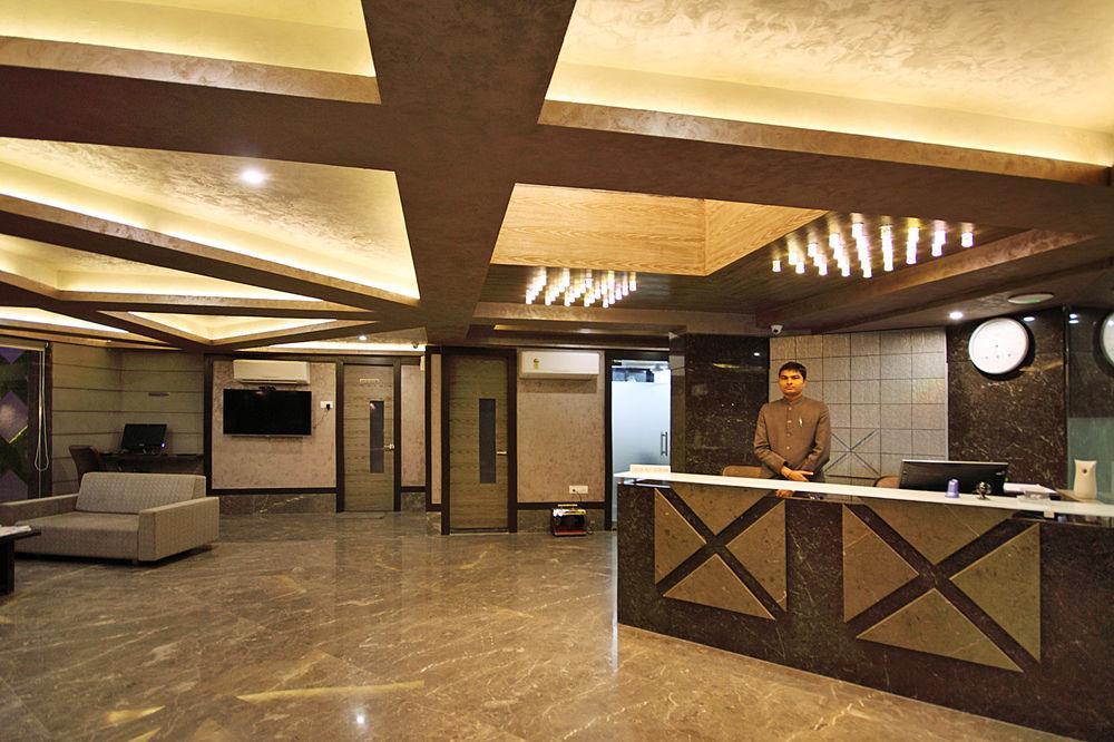 Zo Ashram Road Paldi Hotel 3*