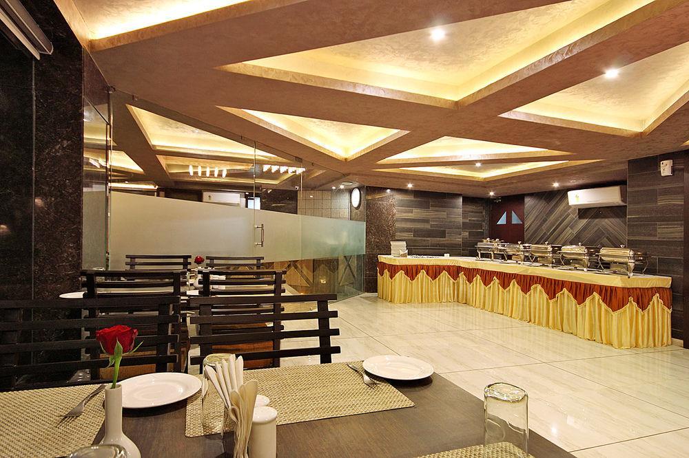 Zo Ashram Road Paldi 3* Ahmedabad