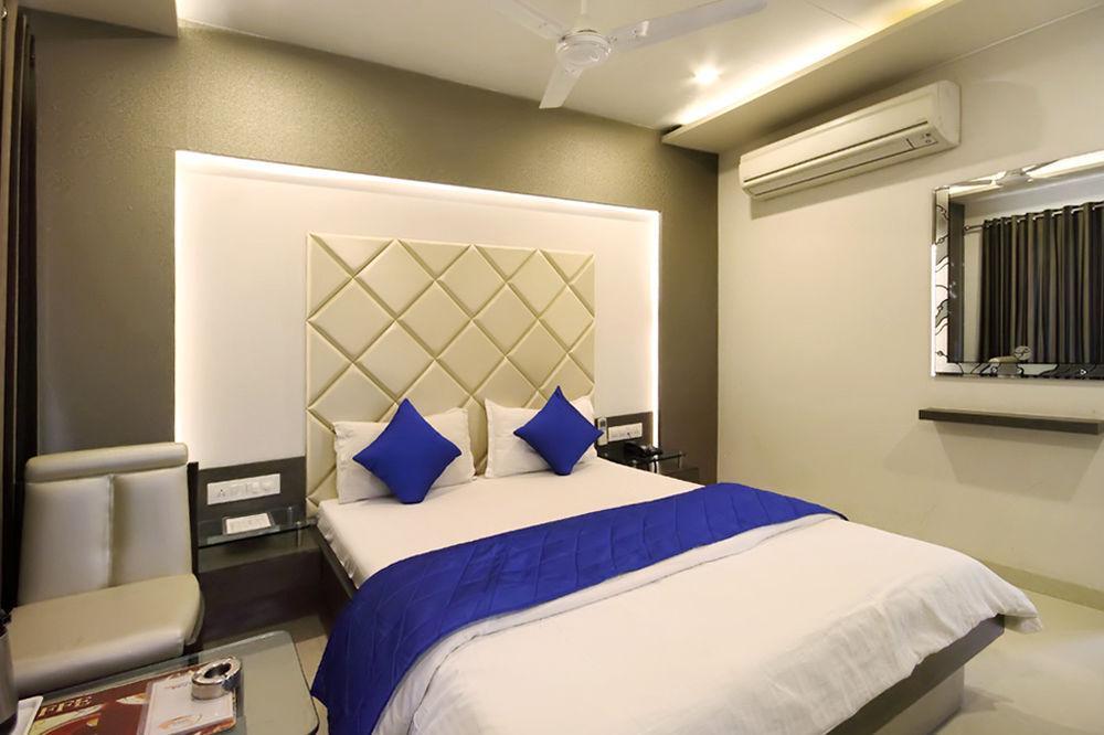 Zo Ashram Road Paldi Hotel 3*