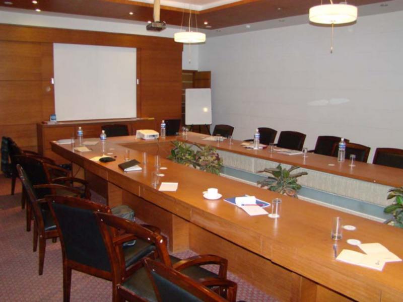 Fabhotel Cambay Sapphire Hotel