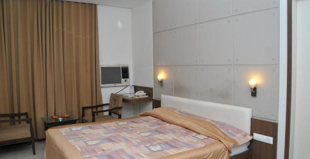 Hotel Kanak Comfort Ahmedabad