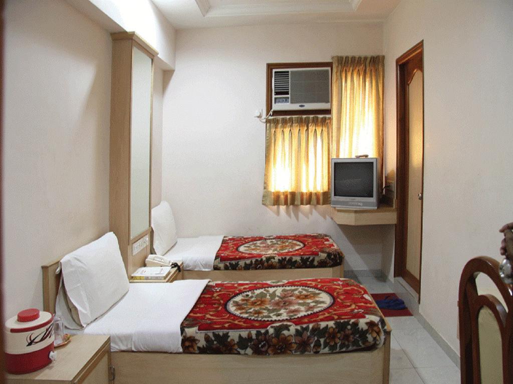 Hotel Maruti