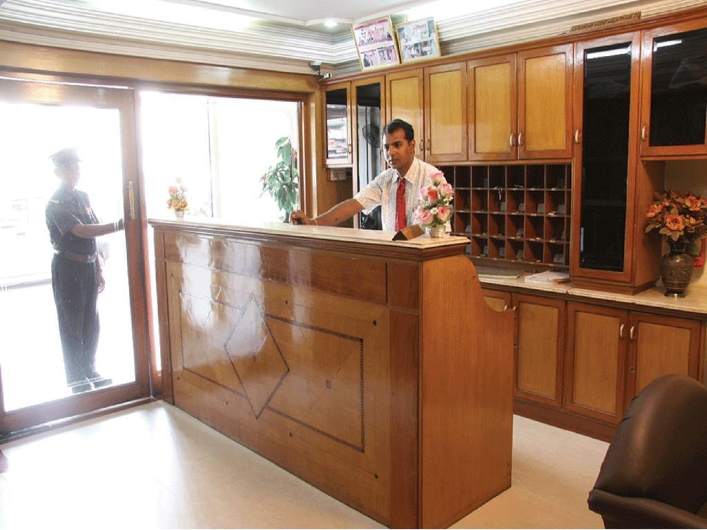 Maruti Hotel Ahmedabad