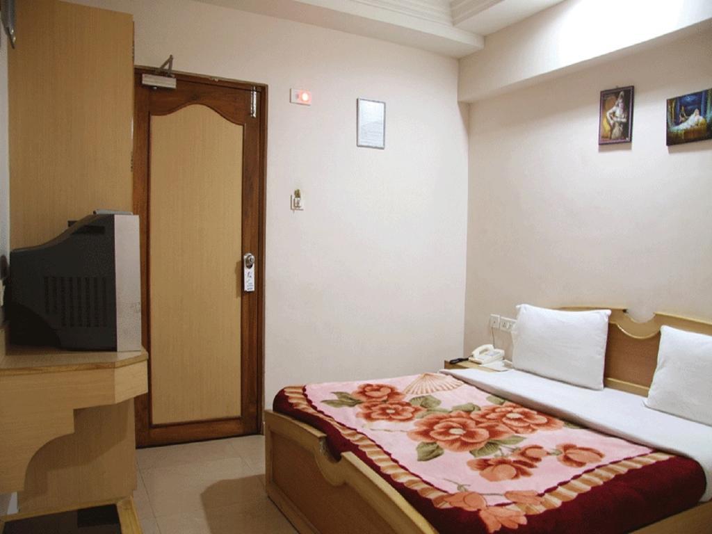 Maruti Hotel 2*