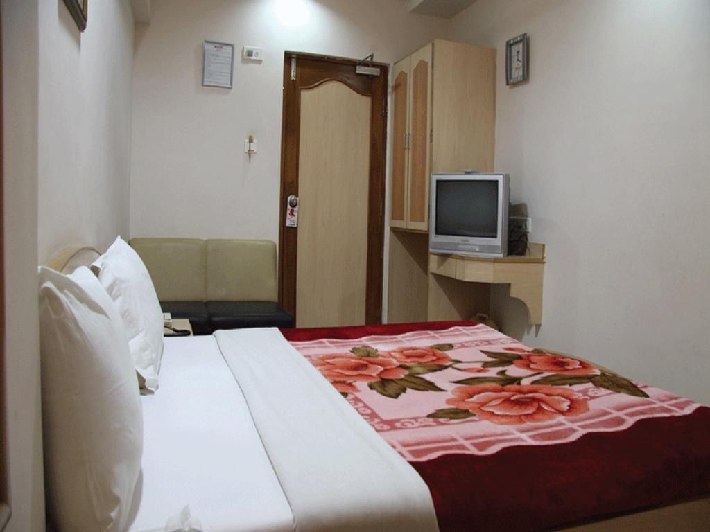 Hotel Maruti 2*